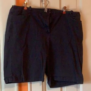 EUC Bermuda shorts